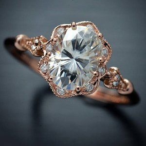 *NEW Rose Gold Eye Catching Vintage Diamond Ring